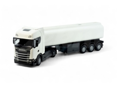 Scania 4x2 with Tanker / 1:25 White