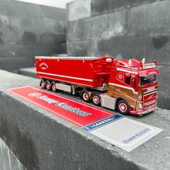 Showkleed Ronny Ceusters Trekker + Oplegger 